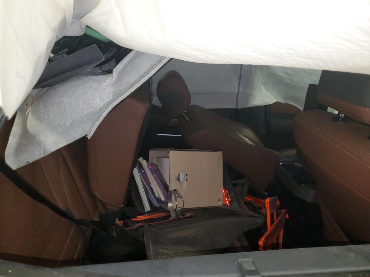 TOYOTA TUNDRA CREWMAX PLATINUM