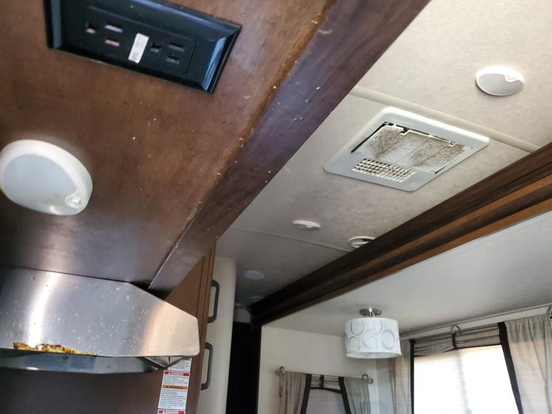 2018 SALT 924255A #3292617614