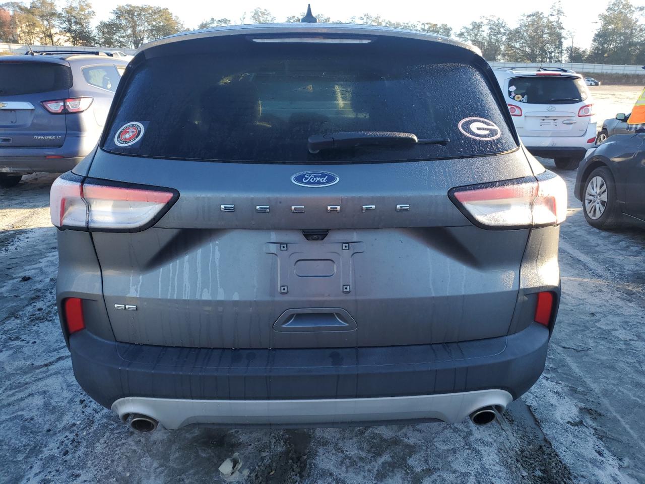 FORD ESCAPE SE