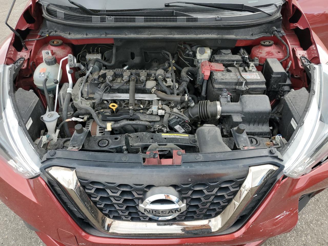 NISSAN KICKS SR