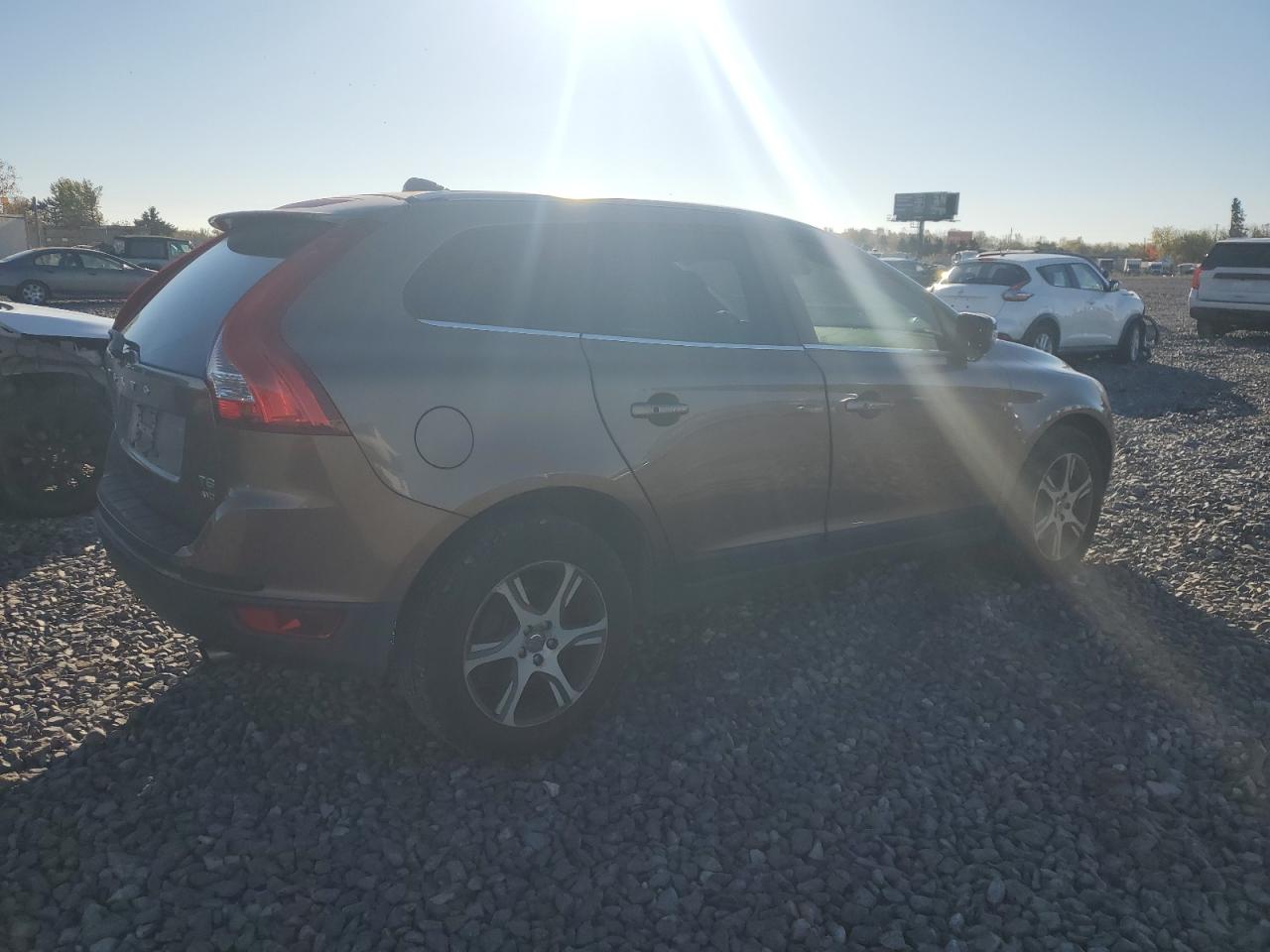 VOLVO XC60 T6