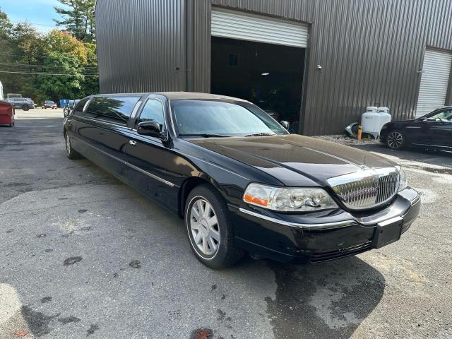 LINCOLN TOWN CAR E