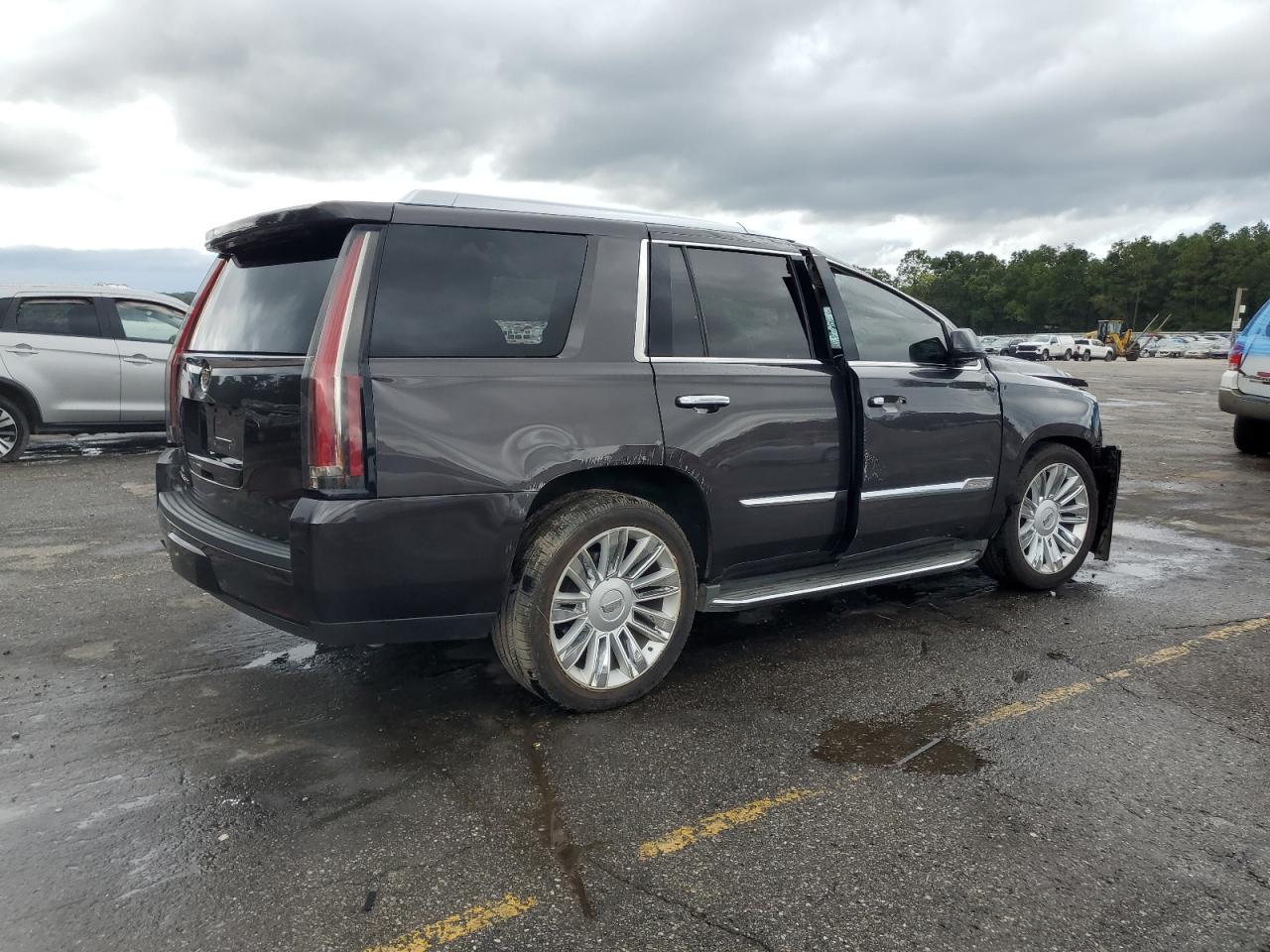 CADILLAC ESCALADE PREMIUM
