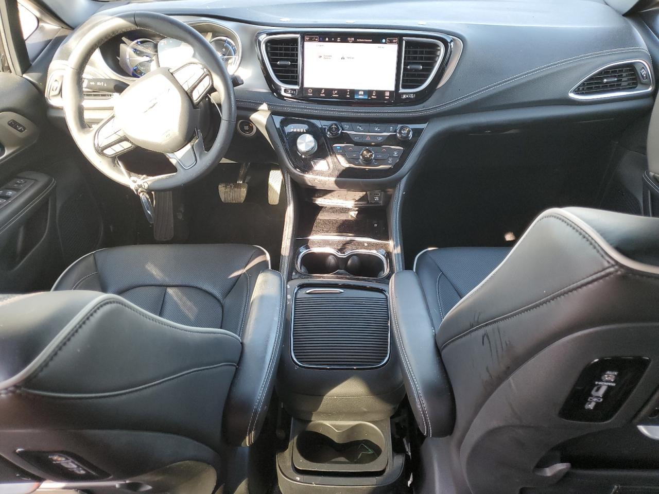 CHRYSLER PACIFICA HYBRID LIMITED