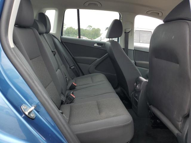 2017 VOLKSWAGEN TIGUAN S - WVGAV7AX9HK048831