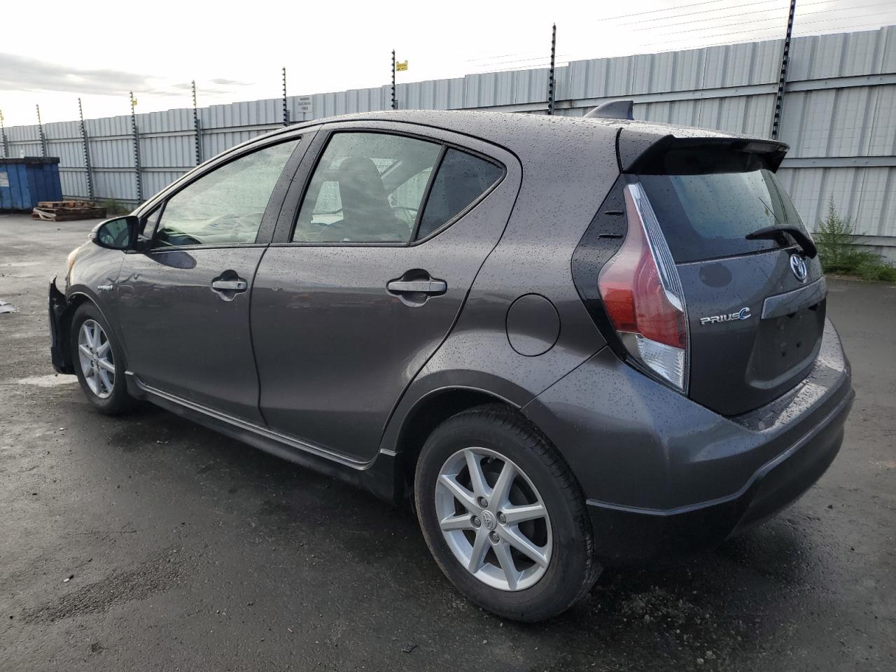TOYOTA PRIUS C