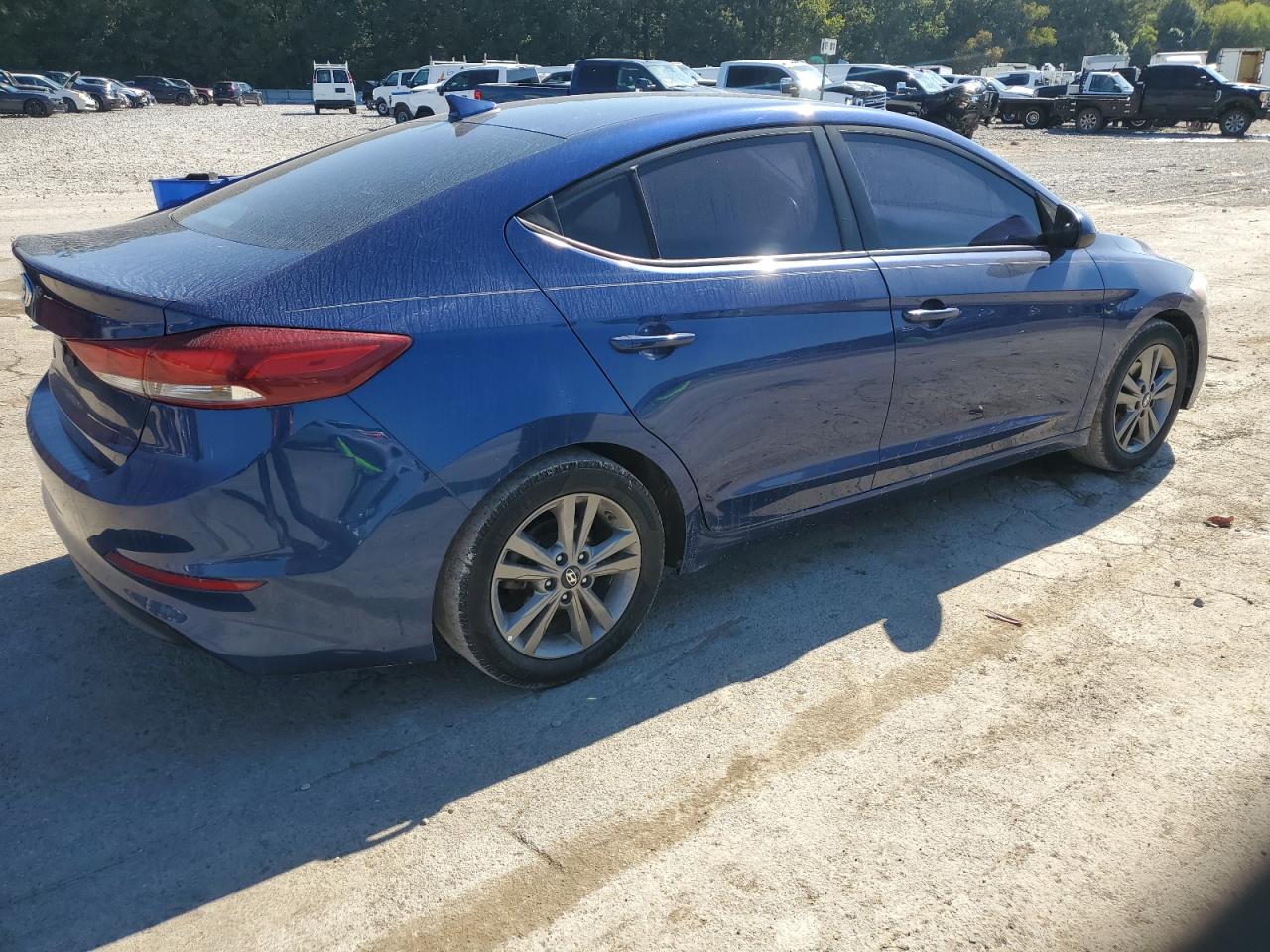 HYUNDAI ELANTRA SEL