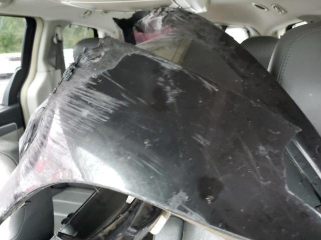 2010 VOLKSWAGEN ROUTAN SEL - 2V4RW5DX3AR435196