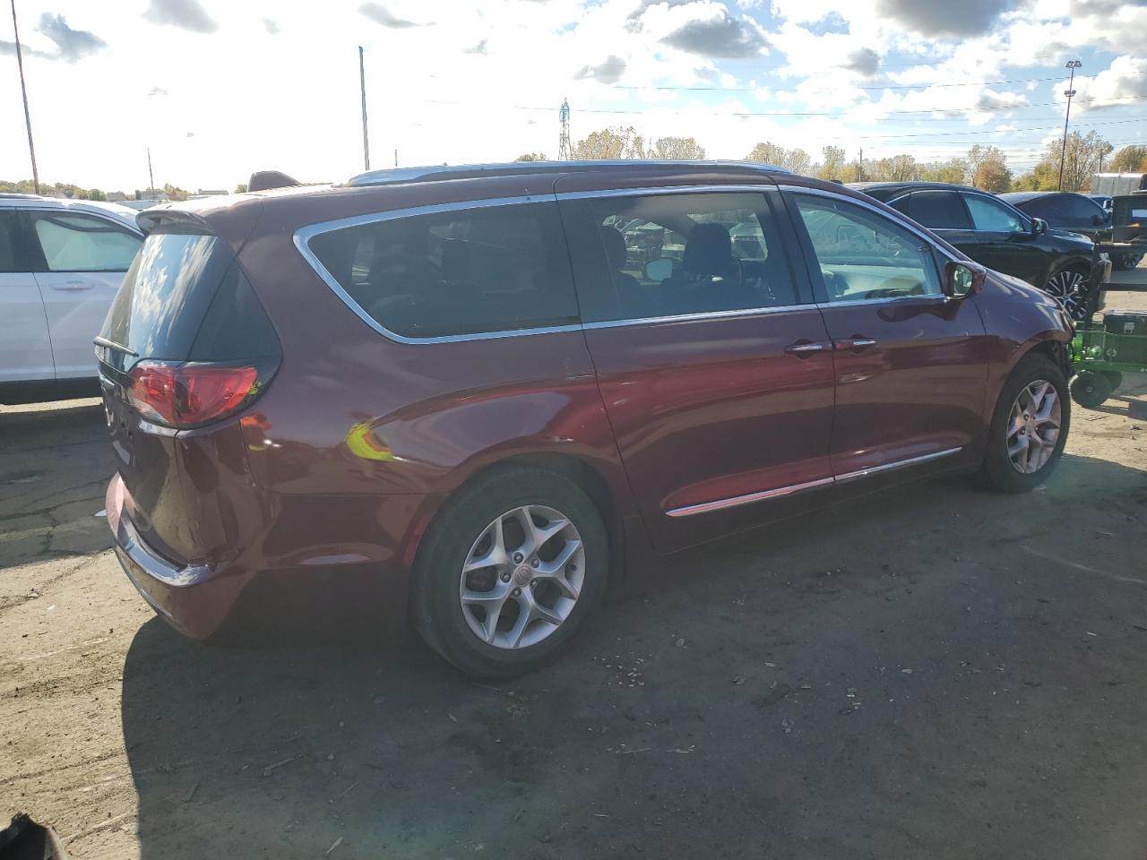 CHRYSLER PACIFICA TOURING L