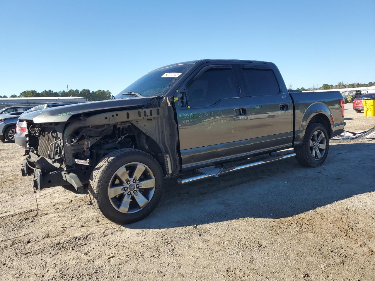 FORD F-150 SUPERCREW