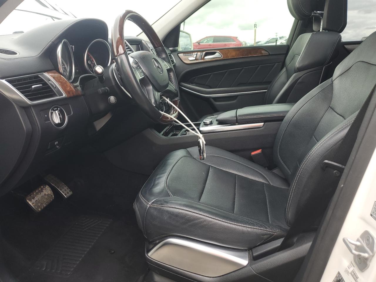 MERCEDES-BENZ GL-CLASS 550 4MATIC