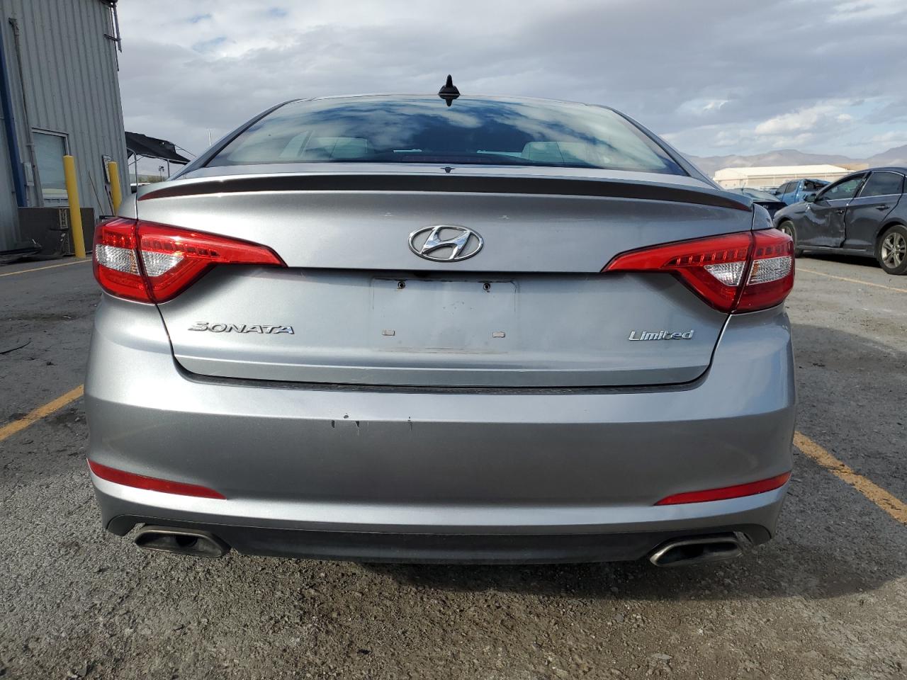 HYUNDAI SONATA SPORT