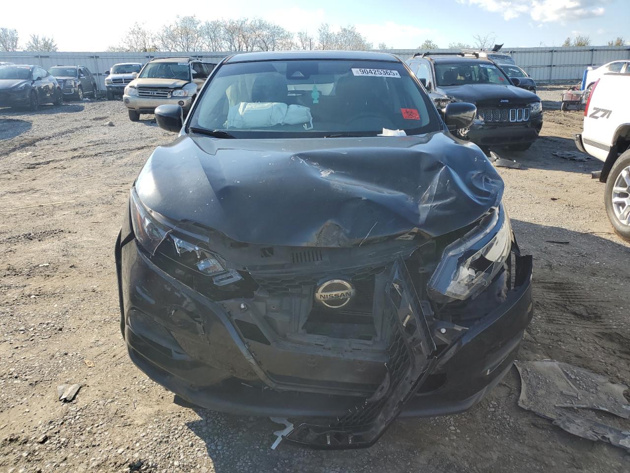 NISSAN ROGUE SPORT S