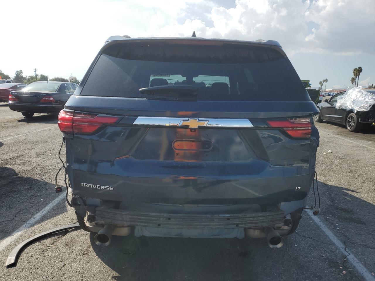 CHEVROLET TRAVERSE LT