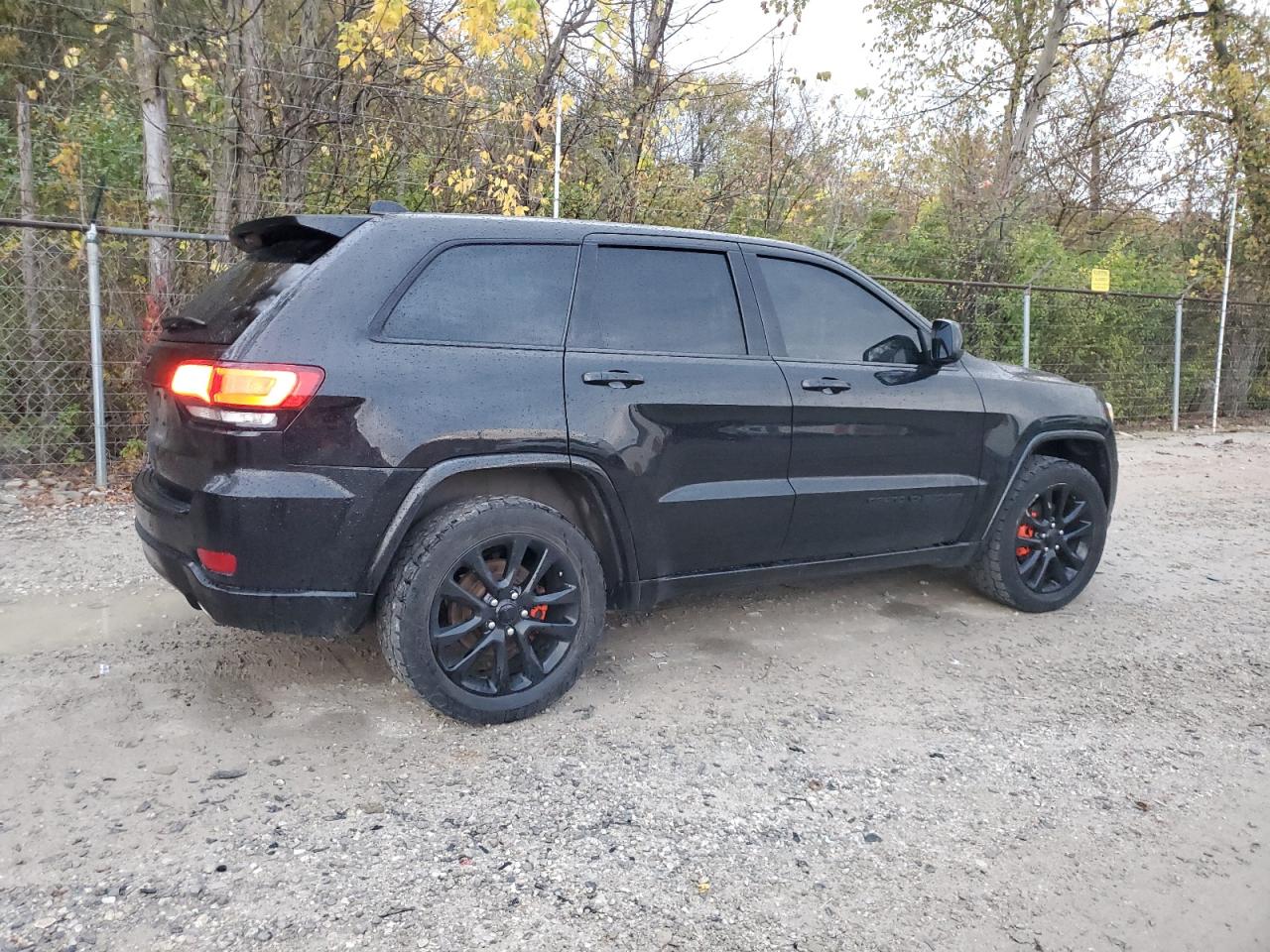 JEEP GRAND CHEROKEE LAREDO