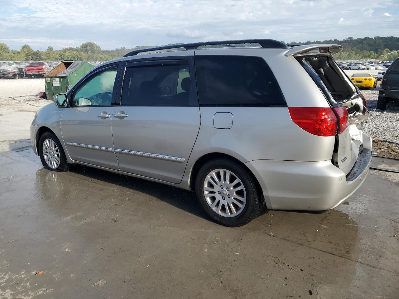 Lot #3290472769 2007 TOYOTA SIENNA XLE