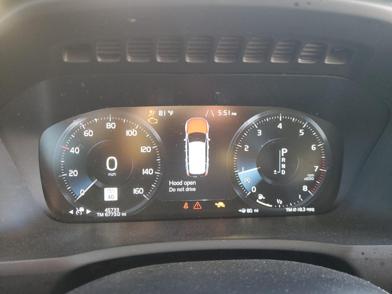 VOLVO XC90 T5 MOMENTUM