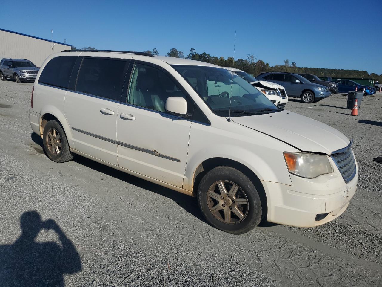 CHRYSLER TOWN & COUNTRY TOURING