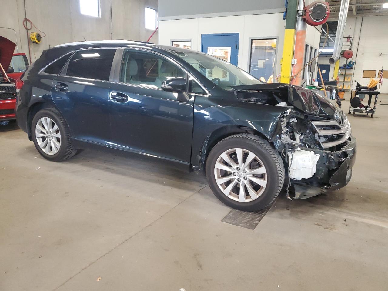 TOYOTA VENZA LE