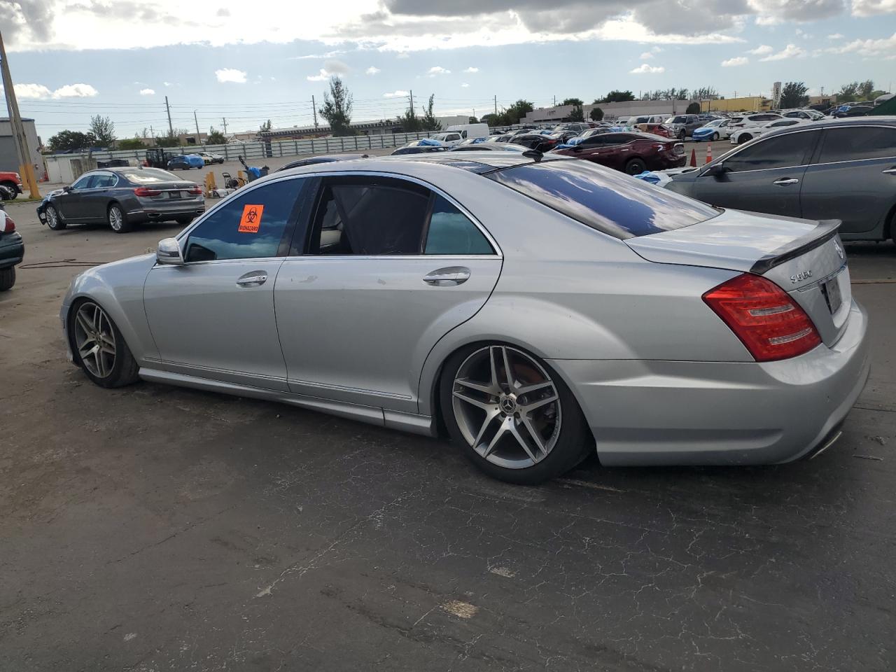 MERCEDES-BENZ S-CLASS 550 4MATIC