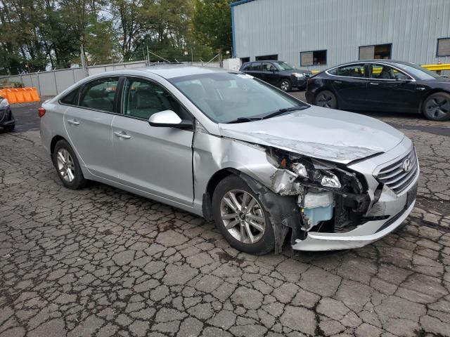2017 HYUNDAI SONATA SE 5NPE24AF4HH593001