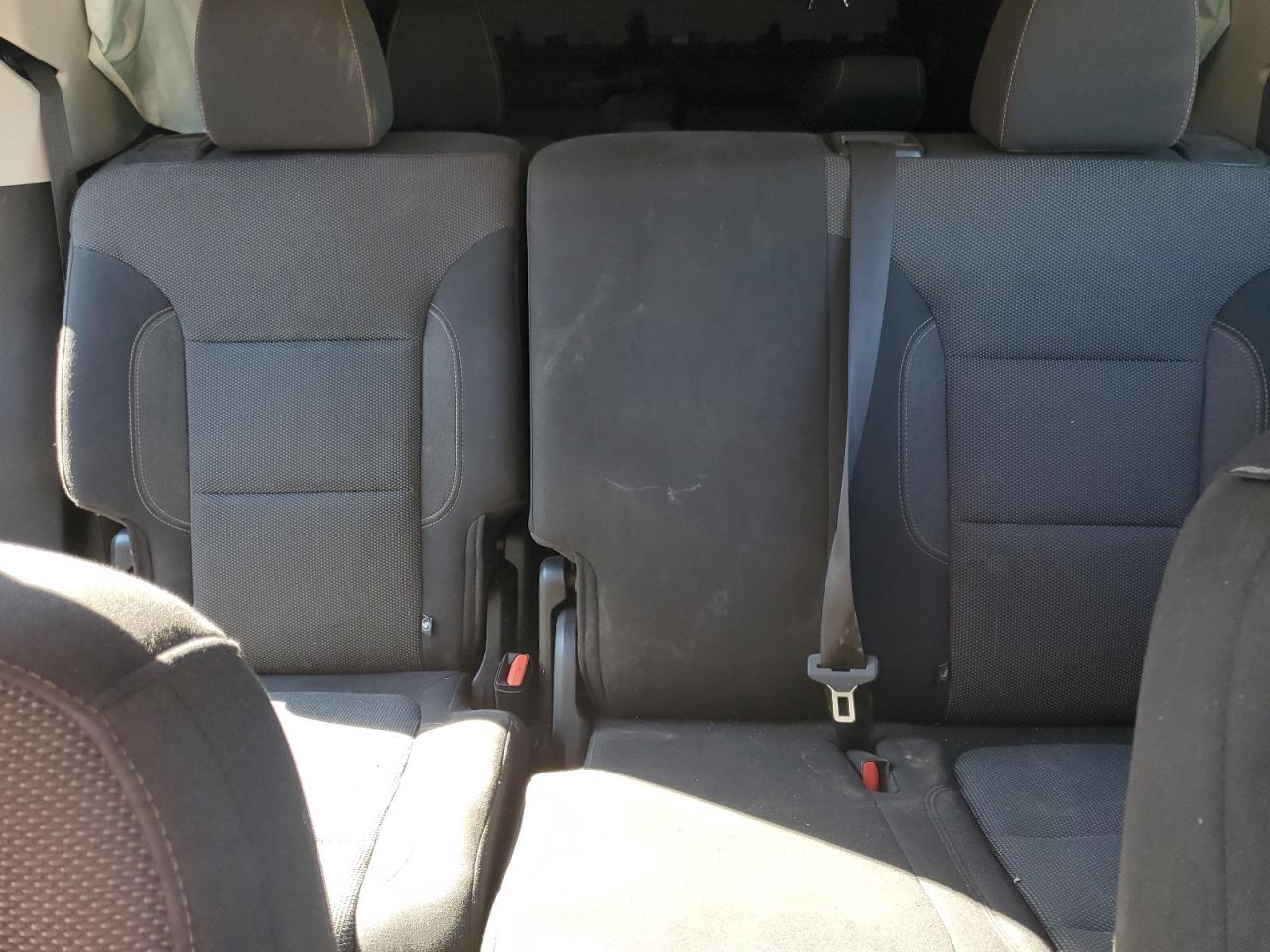 CHEVROLET TRAVERSE LS