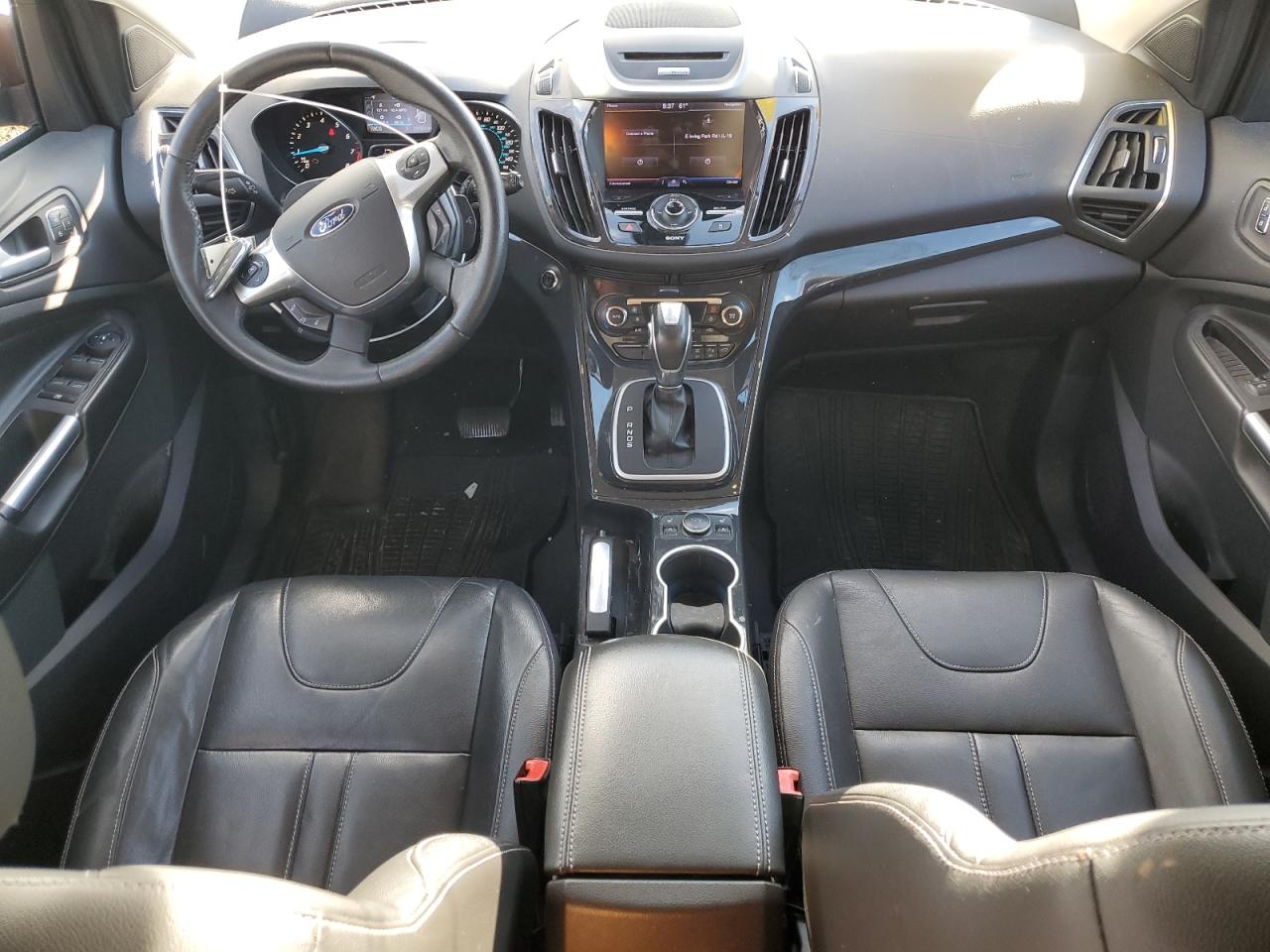 FORD ESCAPE TITANIUM