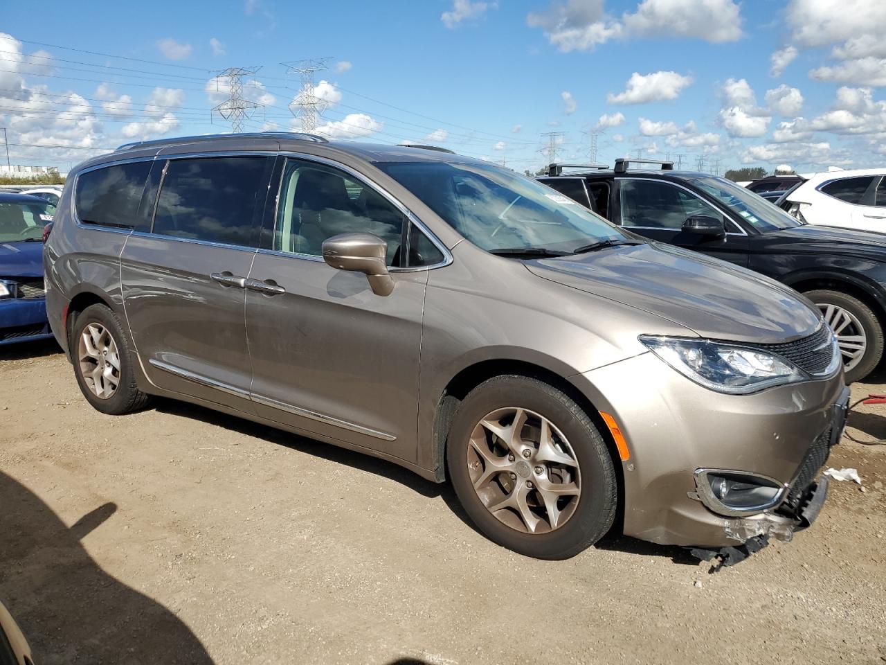 CHRYSLER PACIFICA TOURING L