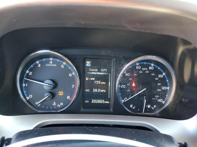 2016 TOYOTA RAV4 XLE - JTMRFREV0GJ069998