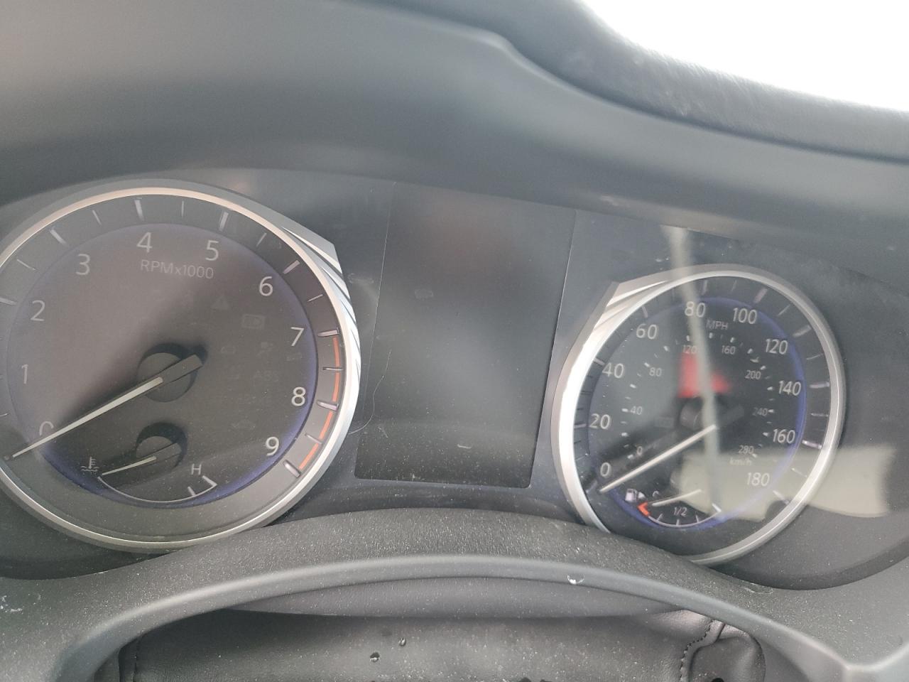 INFINITI Q60 PREMIUM