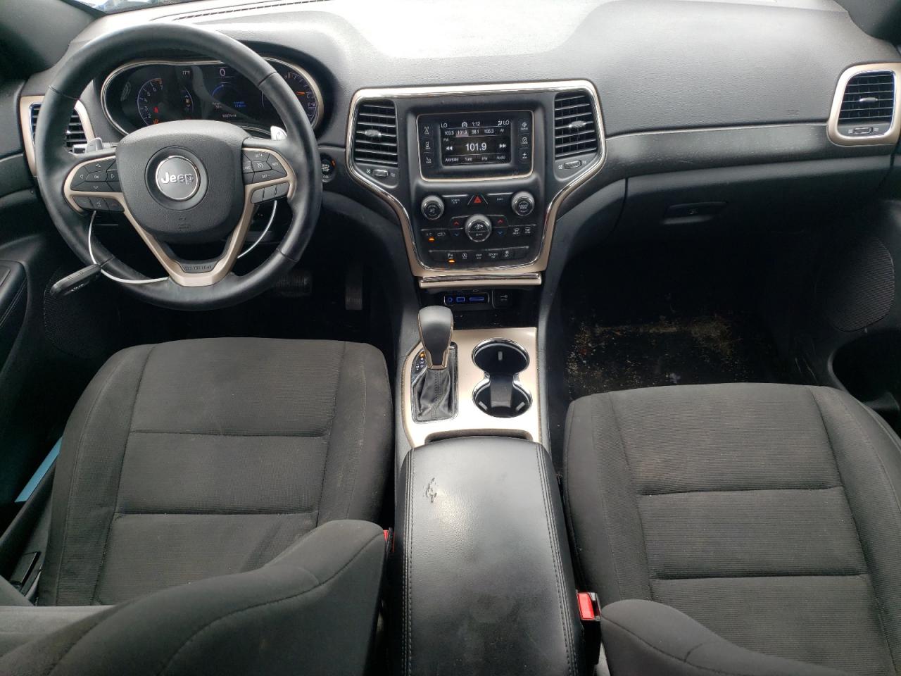 JEEP GRAND CHEROKEE LAREDO