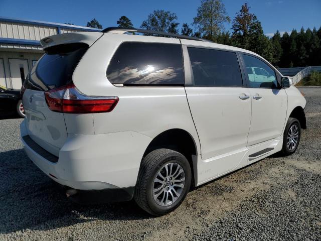 2019 TOYOTA SIENNA XLE - 5TDYZ3DC0KS991845
