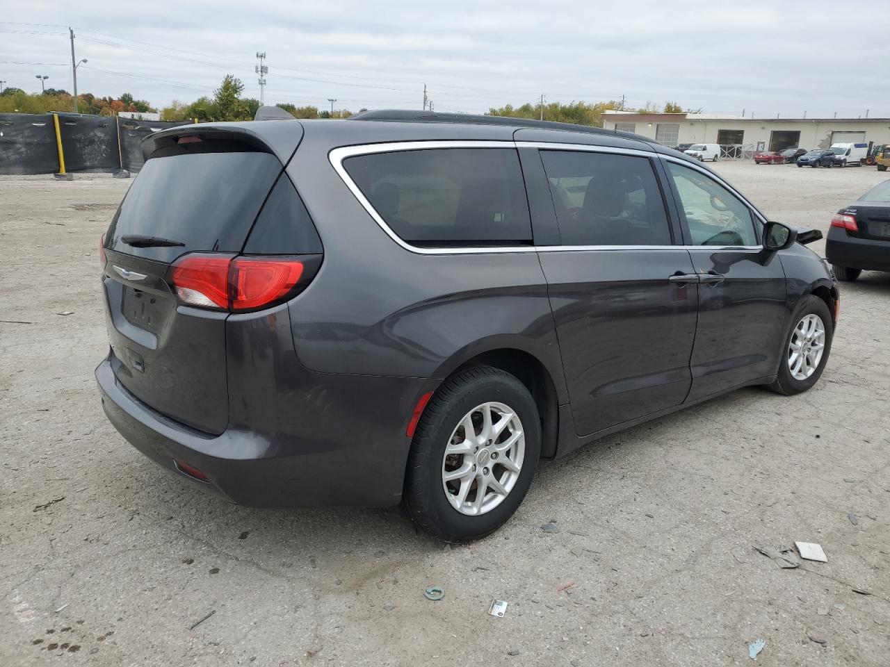 CHRYSLER VOYAGER LXI