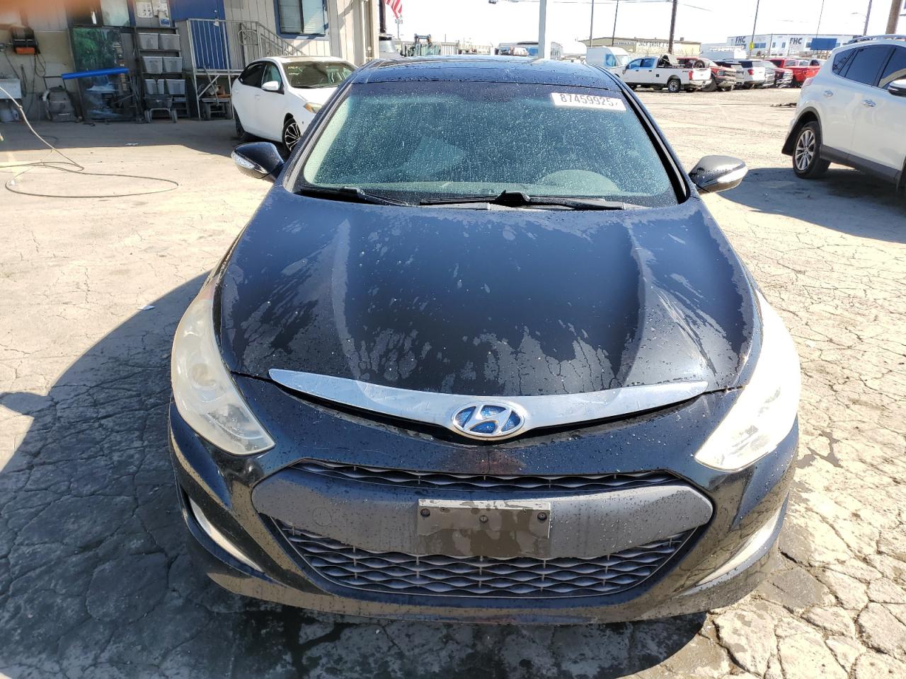 HYUNDAI SONATA HYBRID