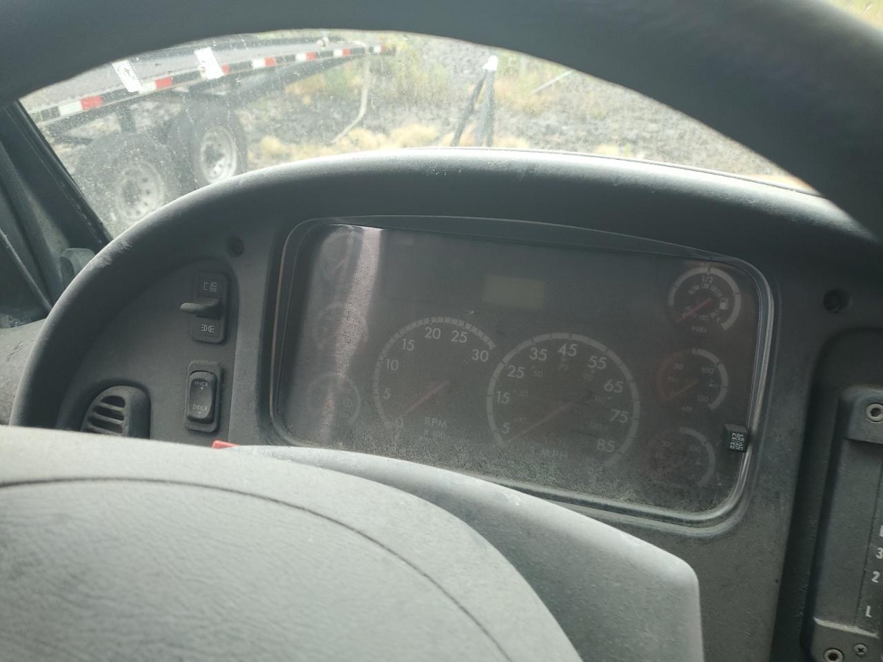 Lot #3276362809 2009 FREIGHTLINER SAF-T-LINER C2