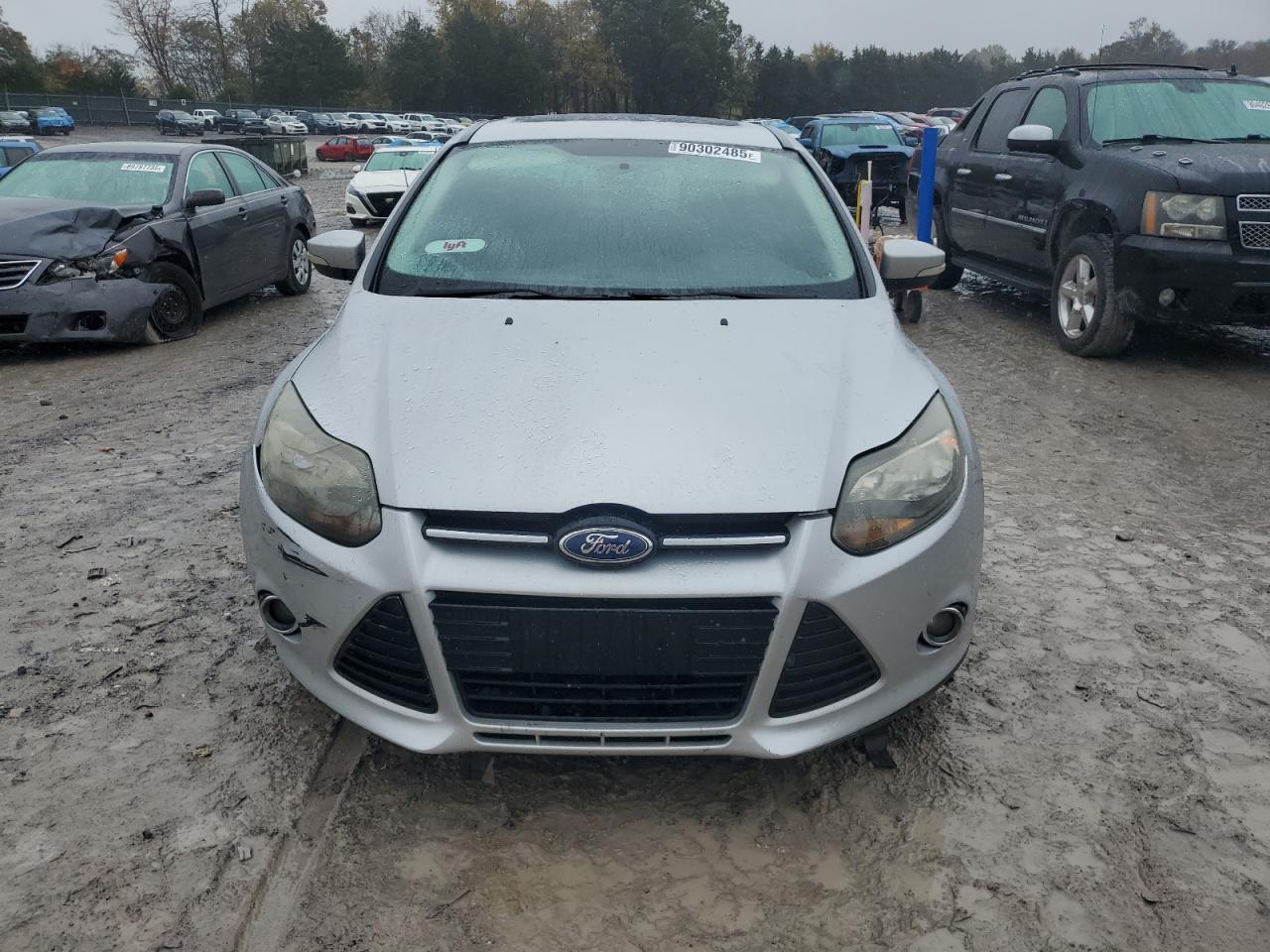 FORD FOCUS TITANIUM