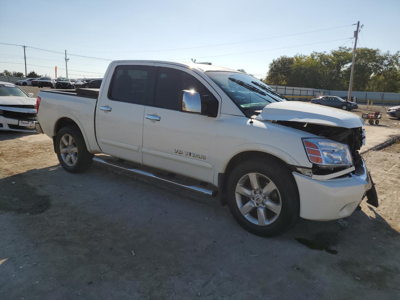 NISSAN TITAN S