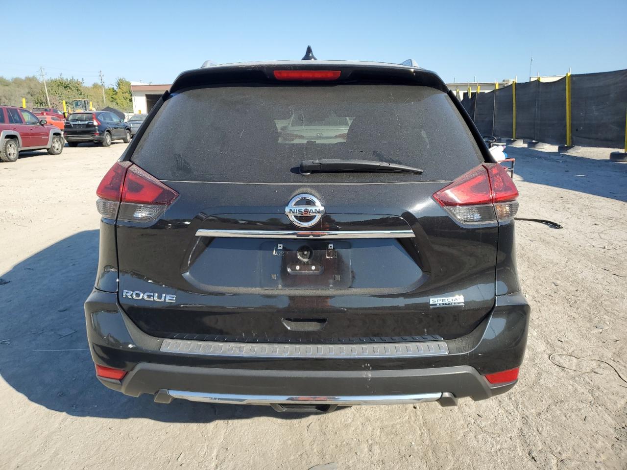NISSAN ROGUE S