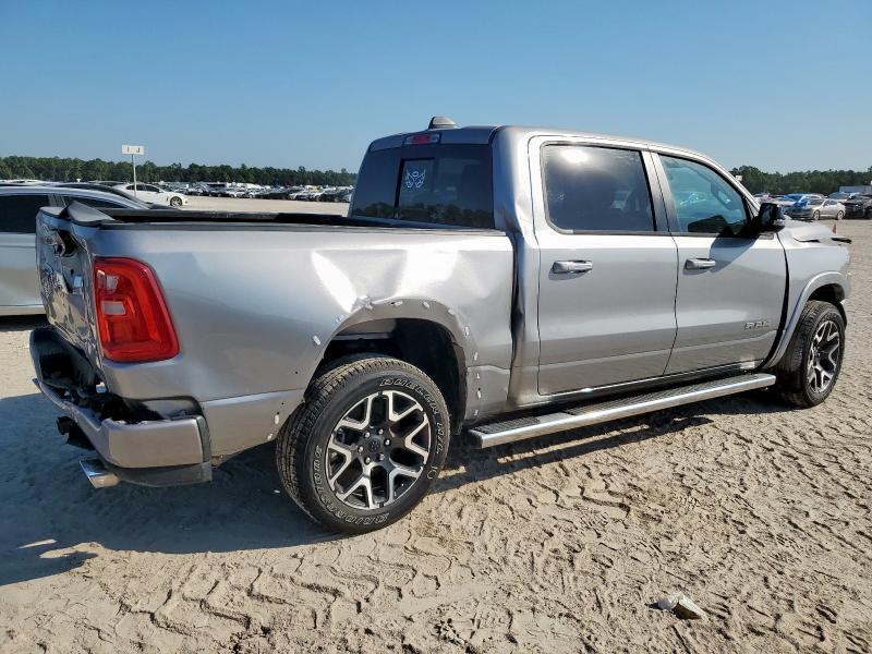 2025 RAM 1500 LARAM 1C6SRFJP3SN574859