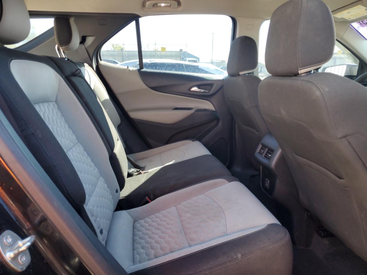 CHEVROLET EQUINOX LS