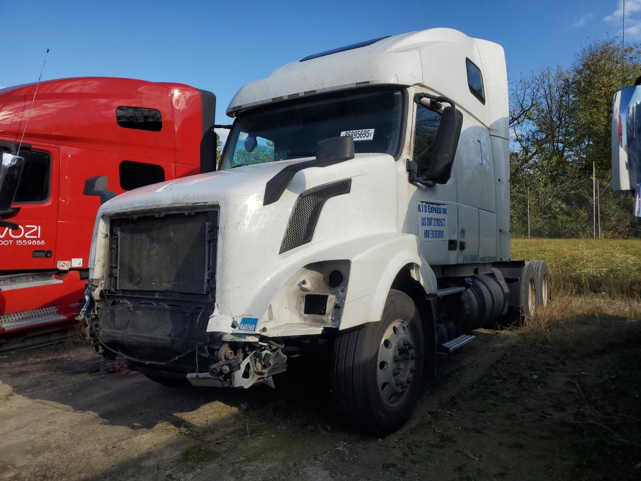 Lot #3269067090 2014 VOLVO VNL