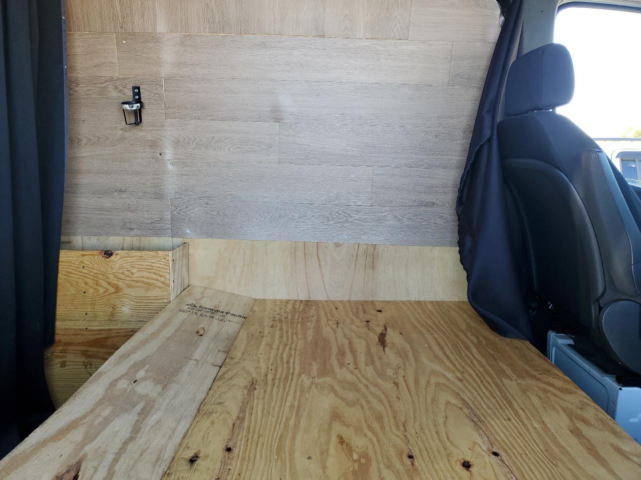 MERCEDES-BENZ SPRINTER 2500