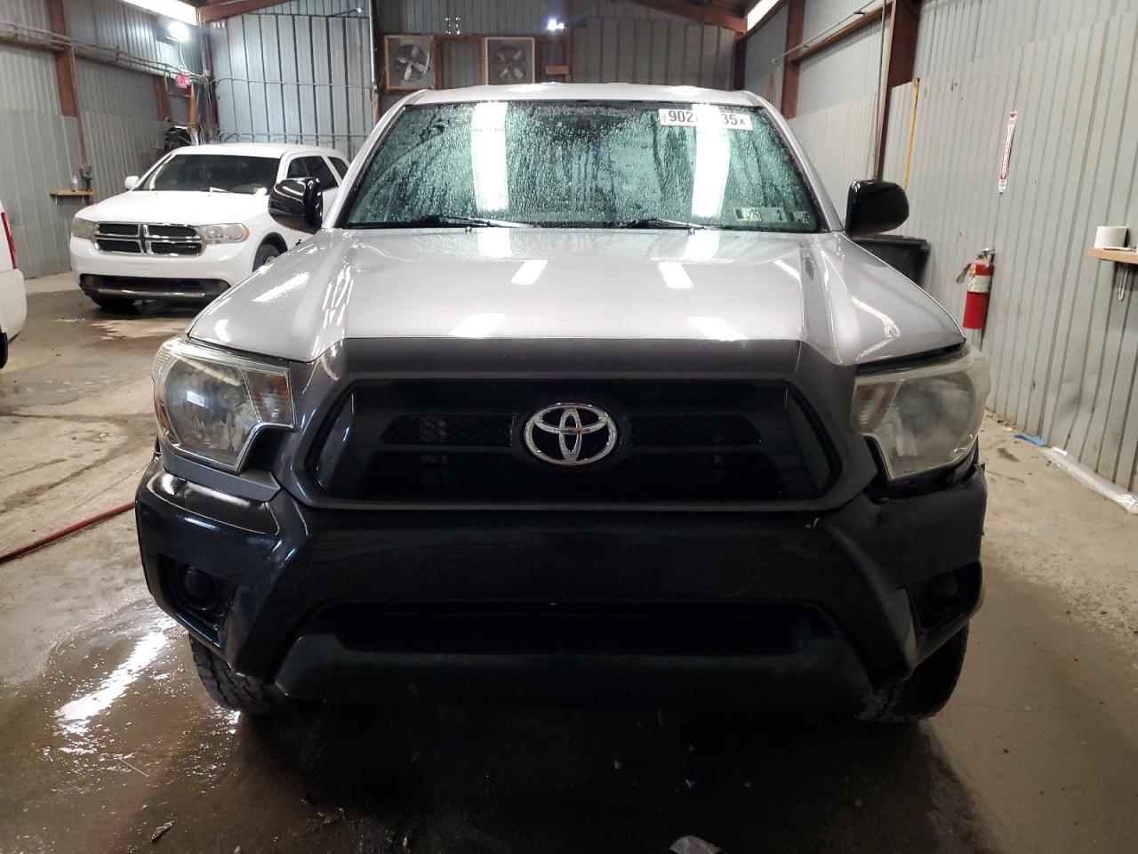 TOYOTA TACOMA ACCESS CAB