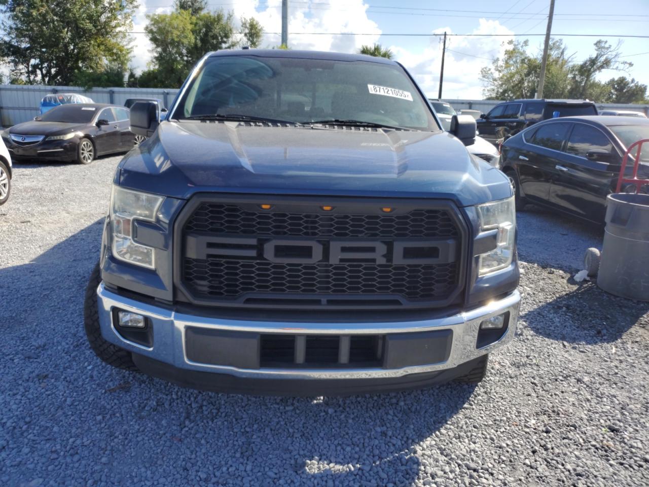 FORD F-150 SUPERCREW