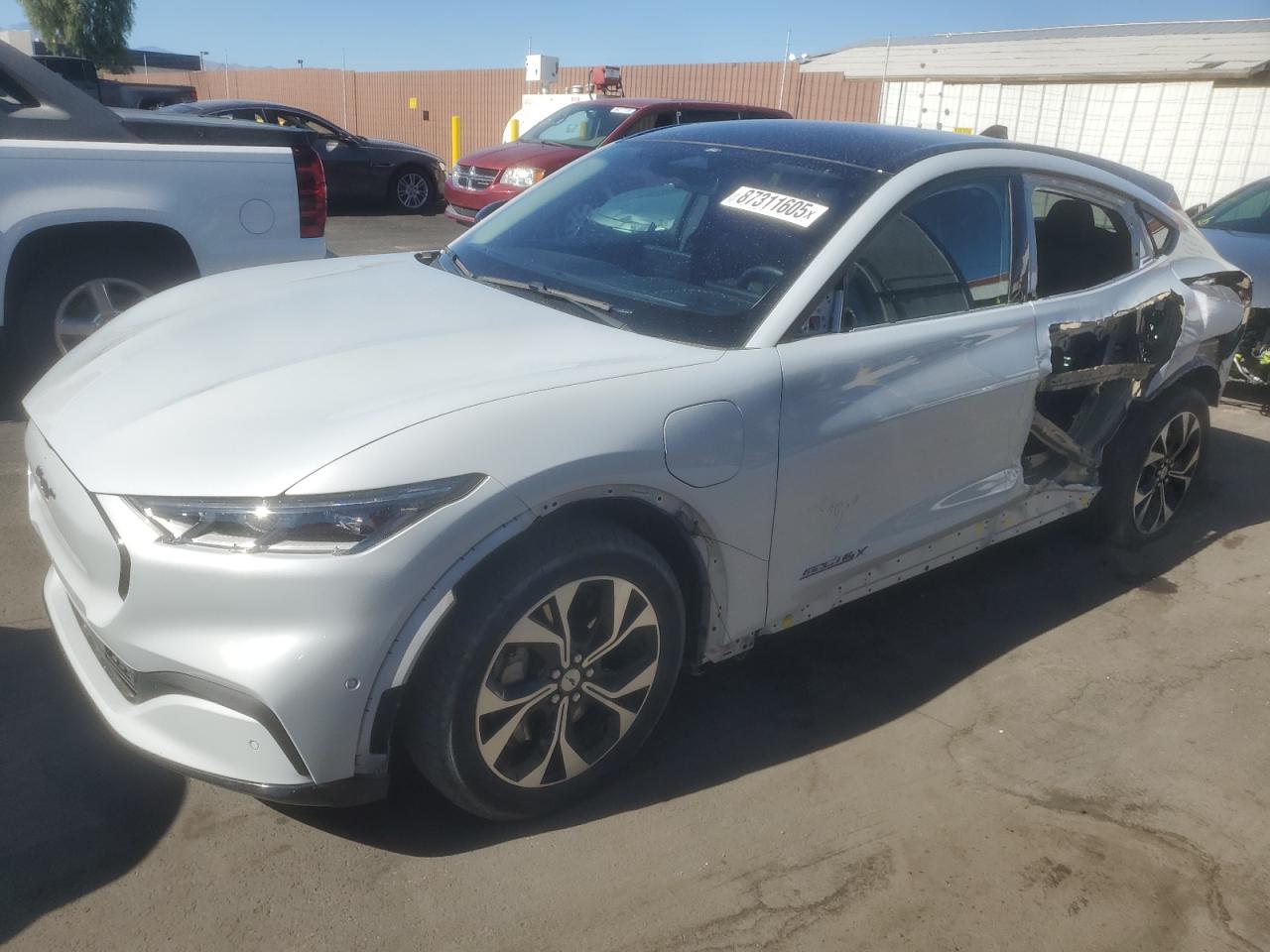 FORD MUSTANG PREMIUM