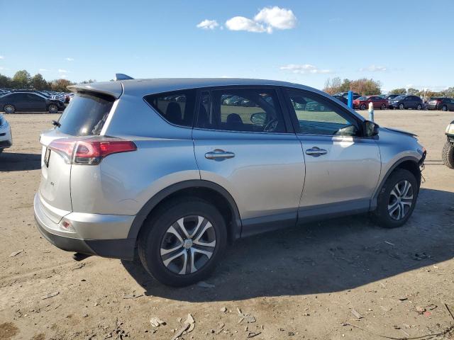 2018 TOYOTA RAV4 LE - JTMZFREV1JJ212299