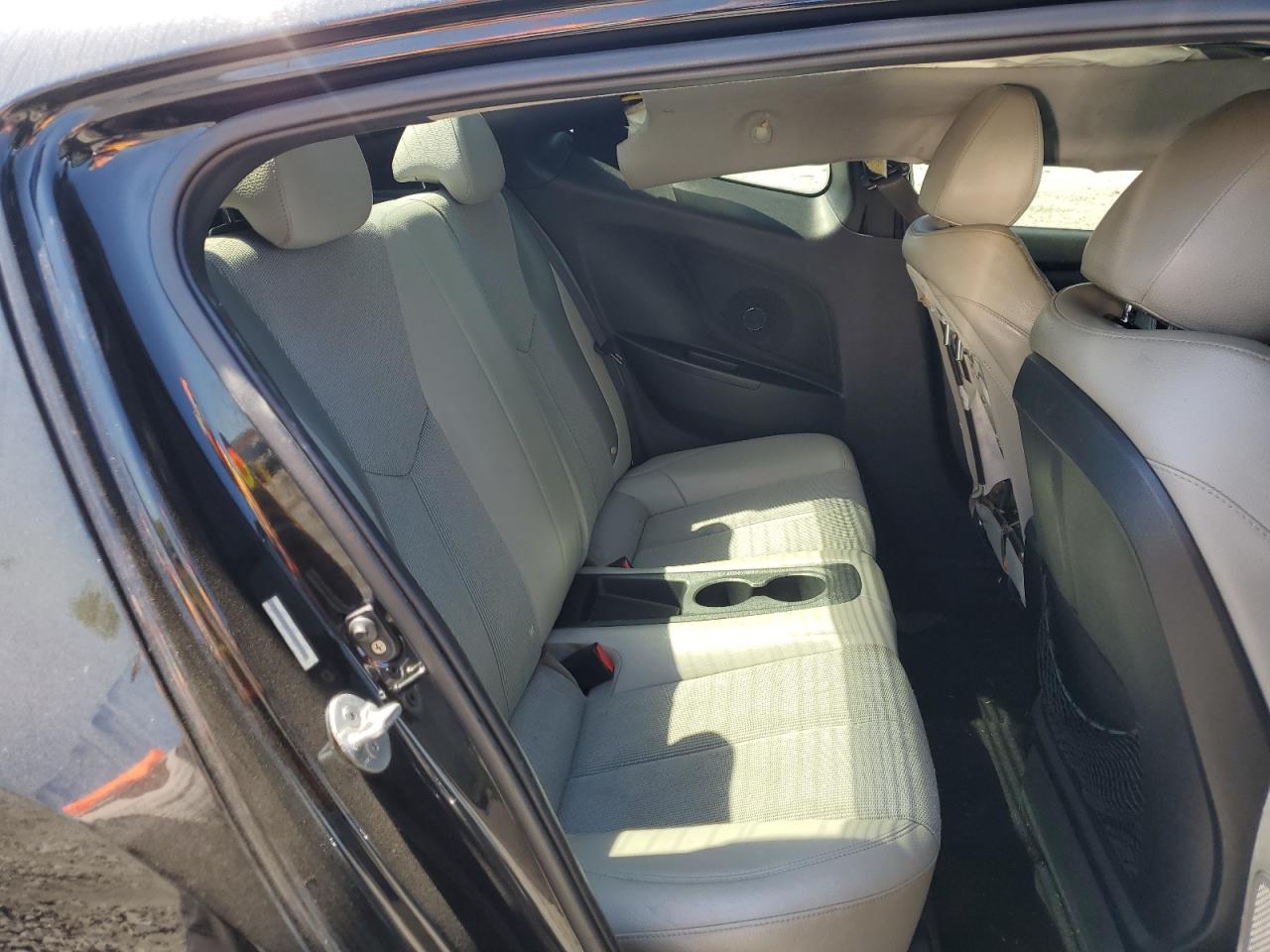 Lot #3297138495 2012 HYUNDAI VELOSTER