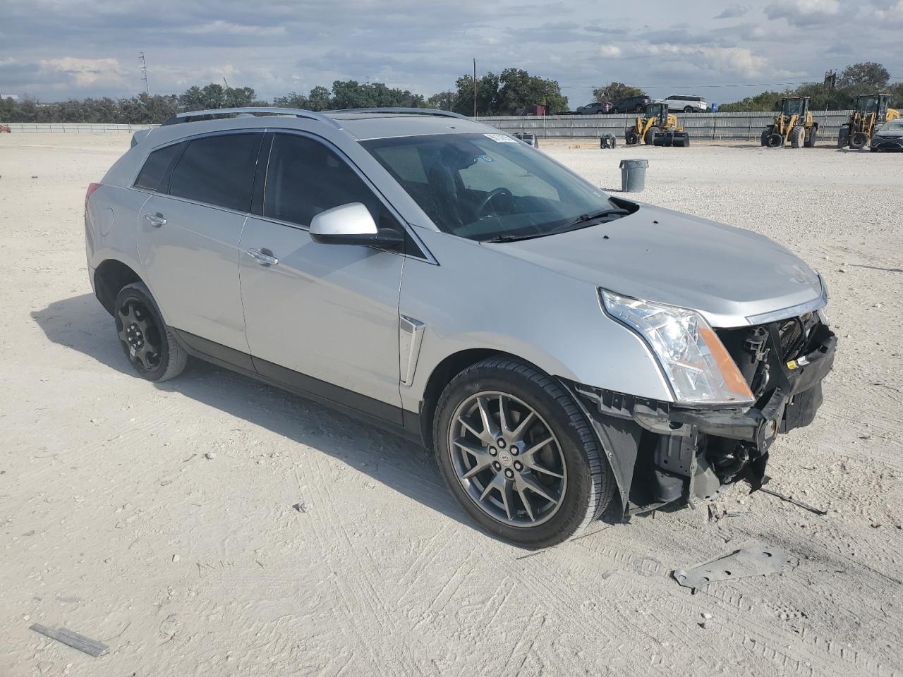 CADILLAC SRX LUXURY COLLECTION