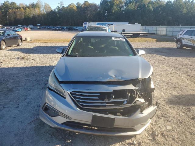 2015 HYUNDAI SONATA SE 5NPE24AF8FH008529