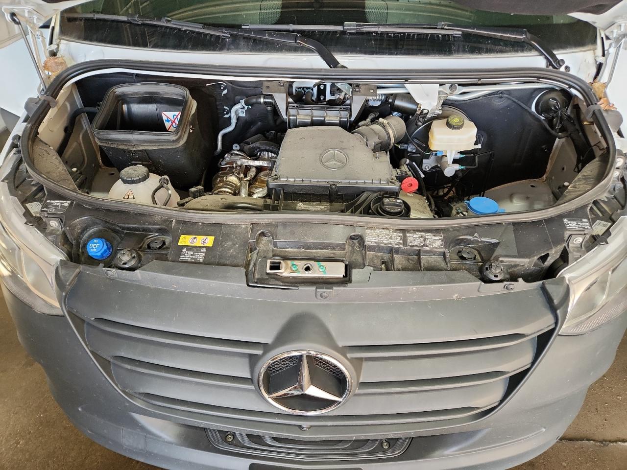 MERCEDES-BENZ SPRINTER 2500